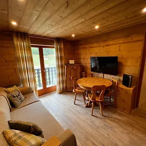 https://lovely-apartment-in-col-du-corbier.hotels-rhonealpes.com